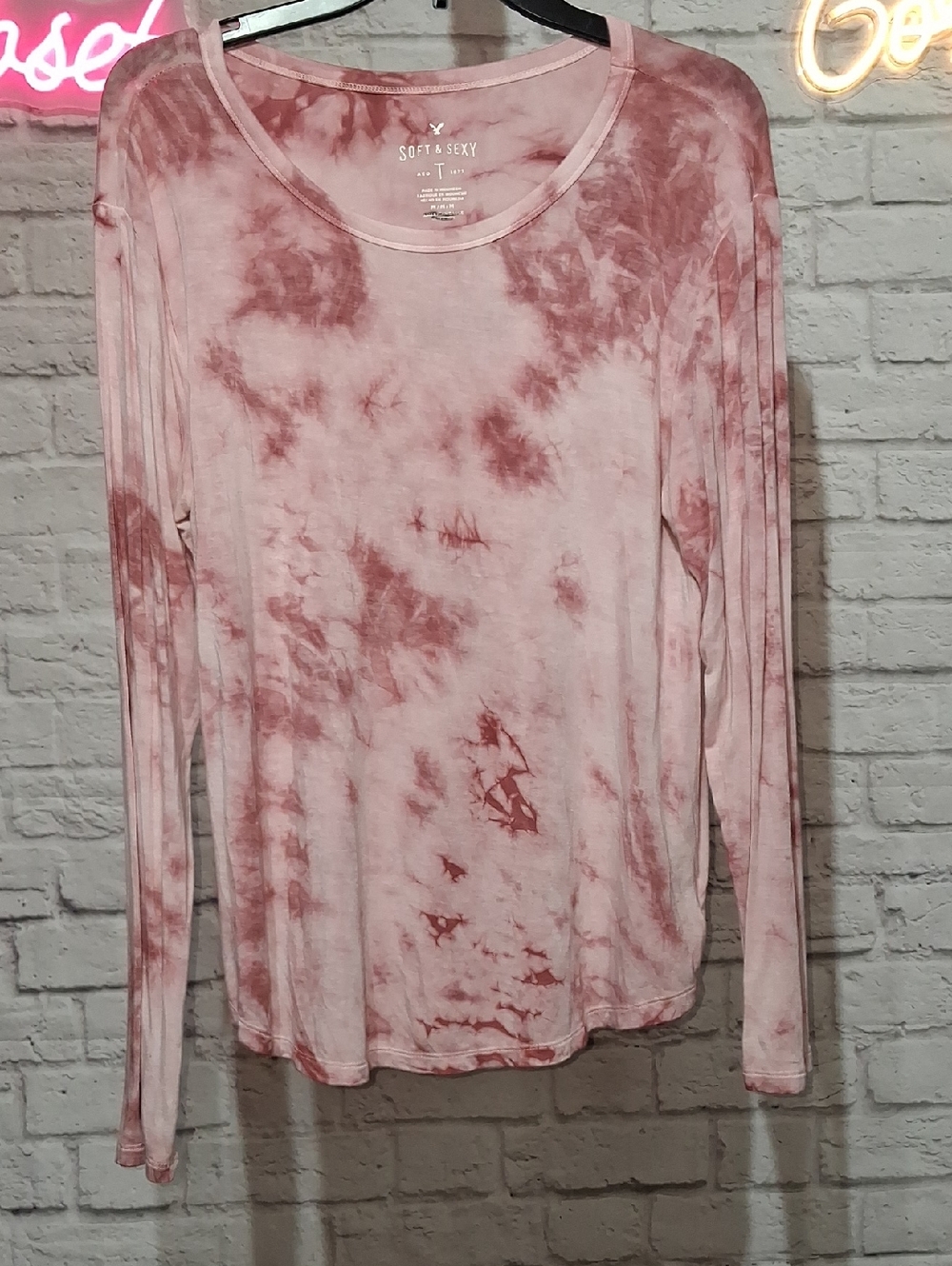American Eagle Outfitters Dusty Rose Tie-Dye Long Sleeve Top